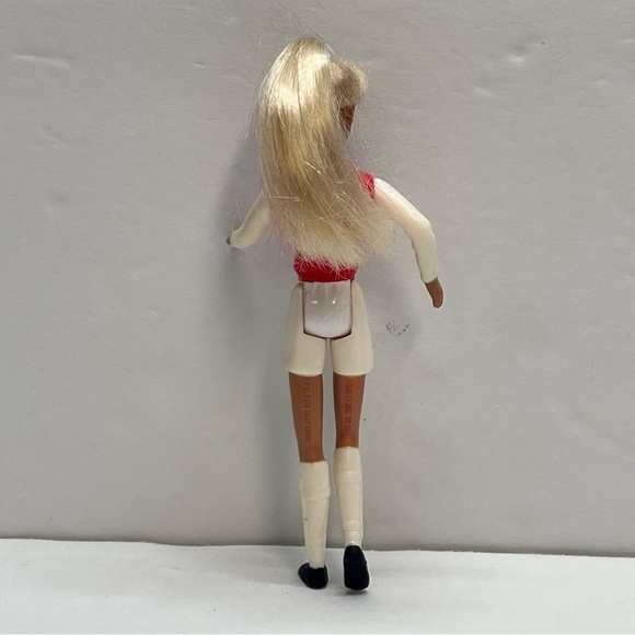 mcdonalds soccer barbie doll 1999  happy meal toy mattel - Picture 3 of 5